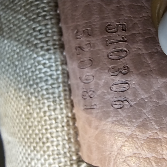 GUCCI  DOLLAR CALFSKIN INTERLOCKING G  TOTE_BEIGE_MEDIUM_ - Picture 8 of 17